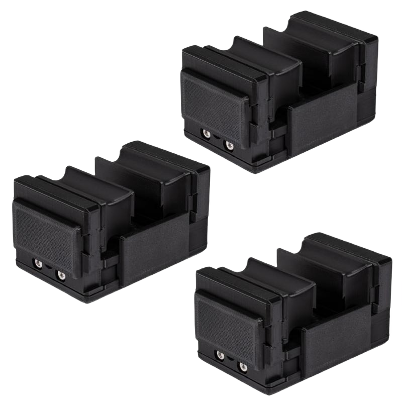 set-aus-3-universalklemmen-mit-magnetplatte Set of 3 universal clamps with magnetic holder - Image 1