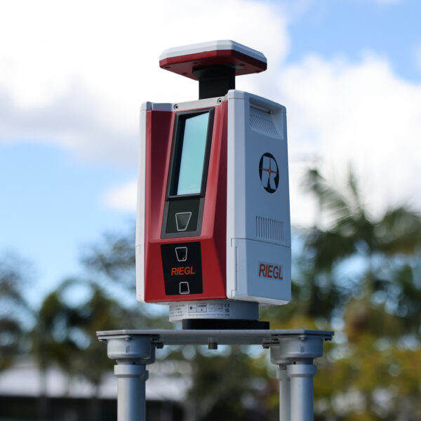 RIEGL VZ-600i High Performance 3D Terrestrial Laser Scanner - Image 5